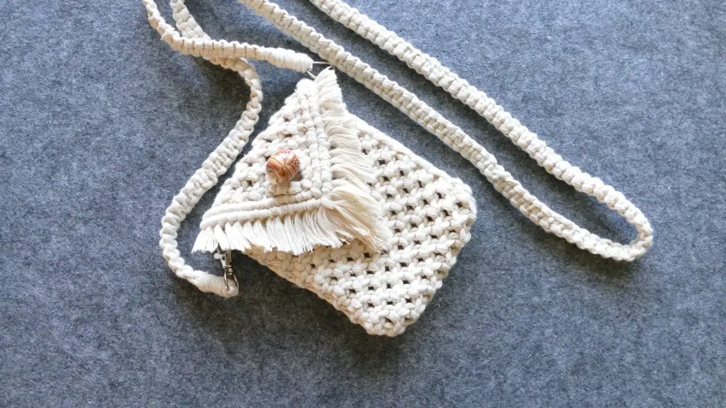 Macrame Phone Bag