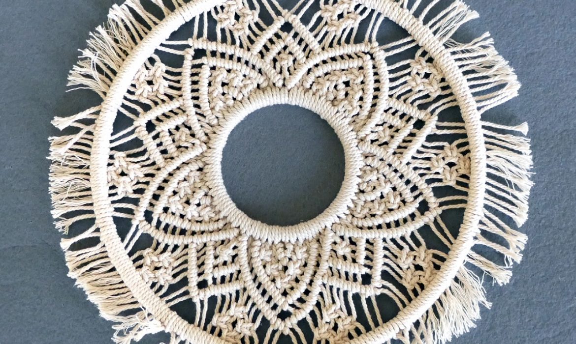 ROUND MACRAME FLOWER 🏵️ WALL HANGING