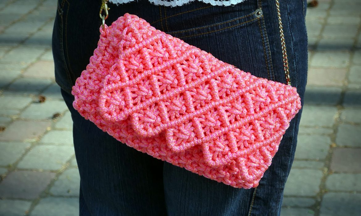 Macrame handbag