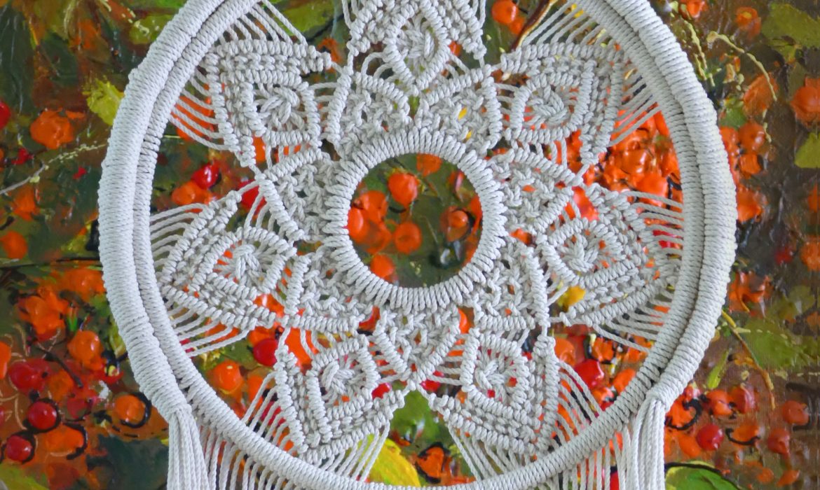 Round Macrame Wall Hanging Flower Pattern Tutorial