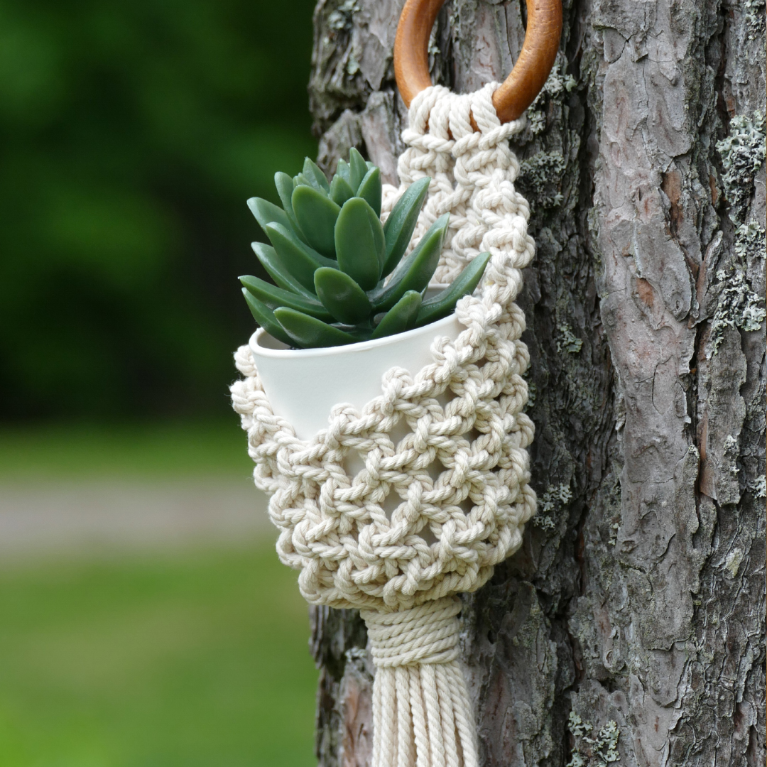 DIY MACRAME POT HANGER – PLANT HANGER
