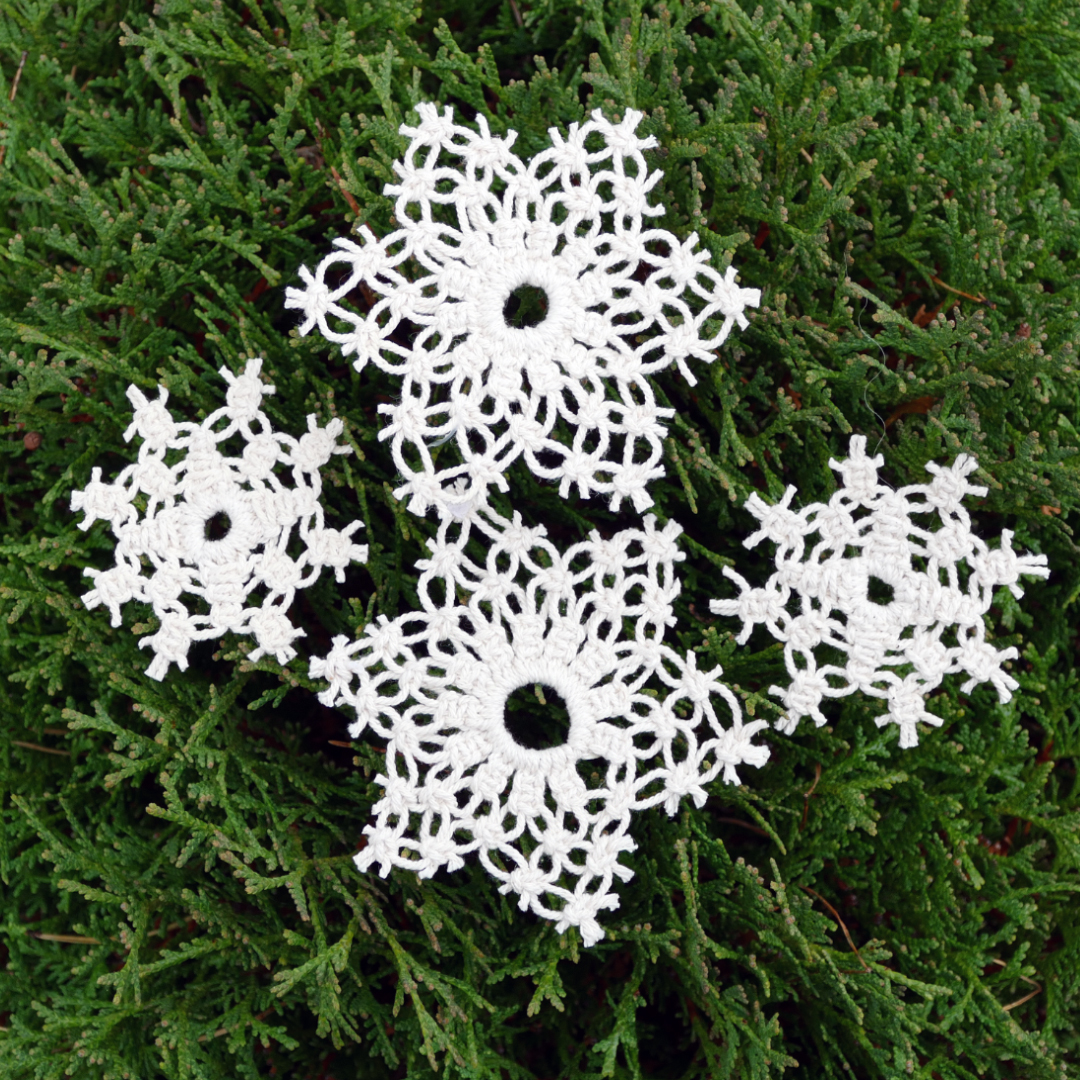 macrame ornaments snowflakes
