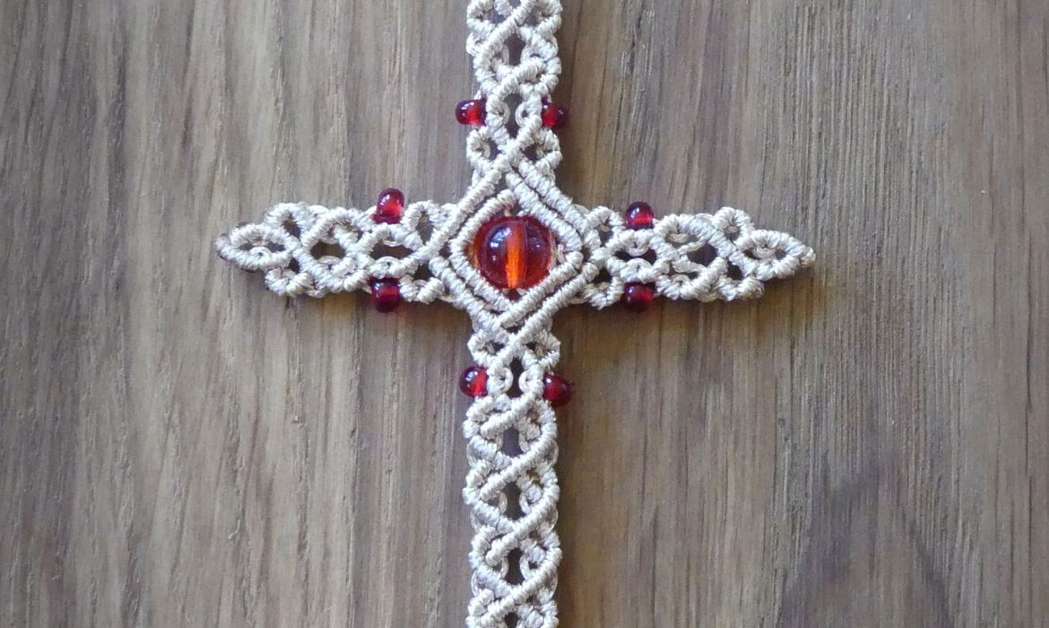 MACRAME CROSS TUTORIAL
