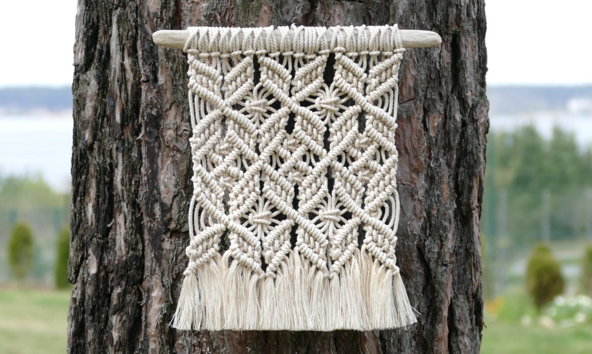 LEARN KNOTS and MAKE MACRAME WALL HANGING