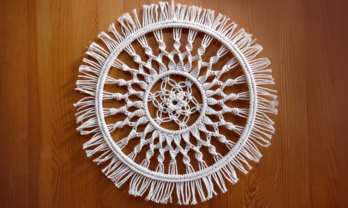 DIY Macrame SUN Dreamcatcher