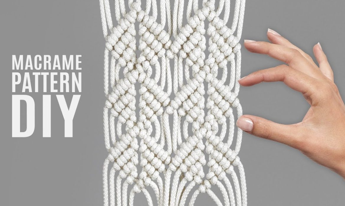 Macrame Wood Grain Mesh Pattern