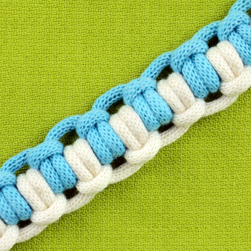 How to tie Reversed Half Hitches