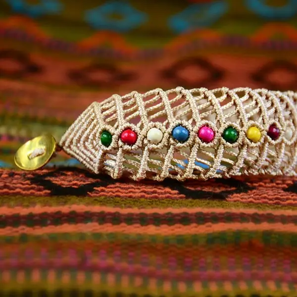 DIY Macrame Fishbone Bracelet