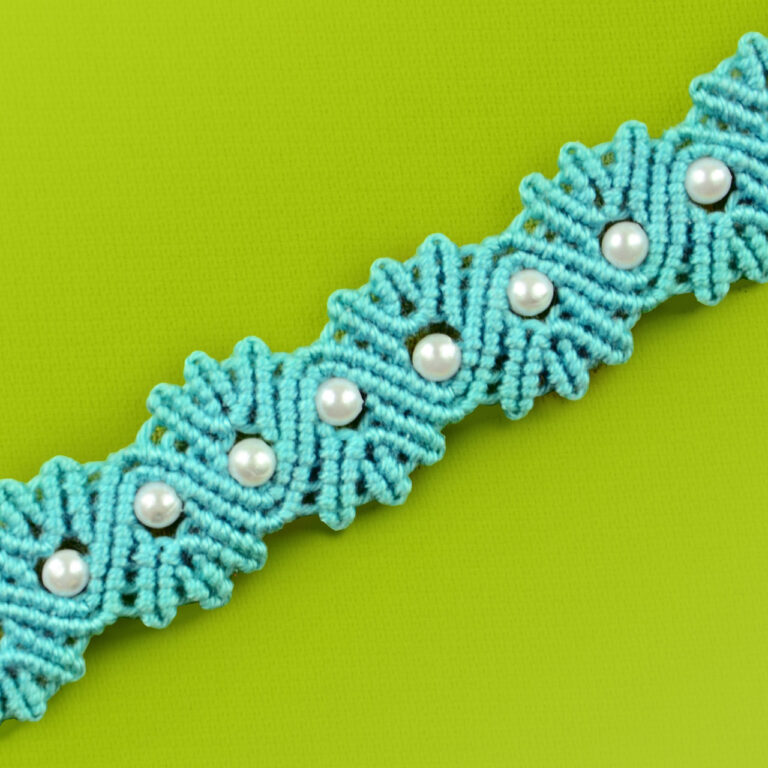 Yarn Shell Bracelet Tutorial - Macrame School - Free Macrame Patterns