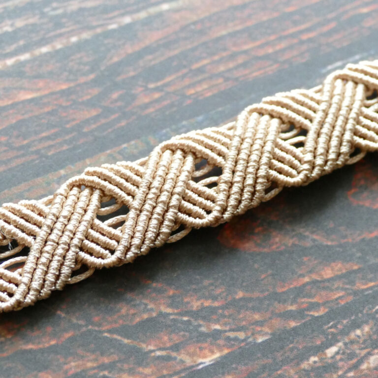 Macrame 12 String Pattern Eternal Wave Macrame Pattern and Bracelet Tutorial